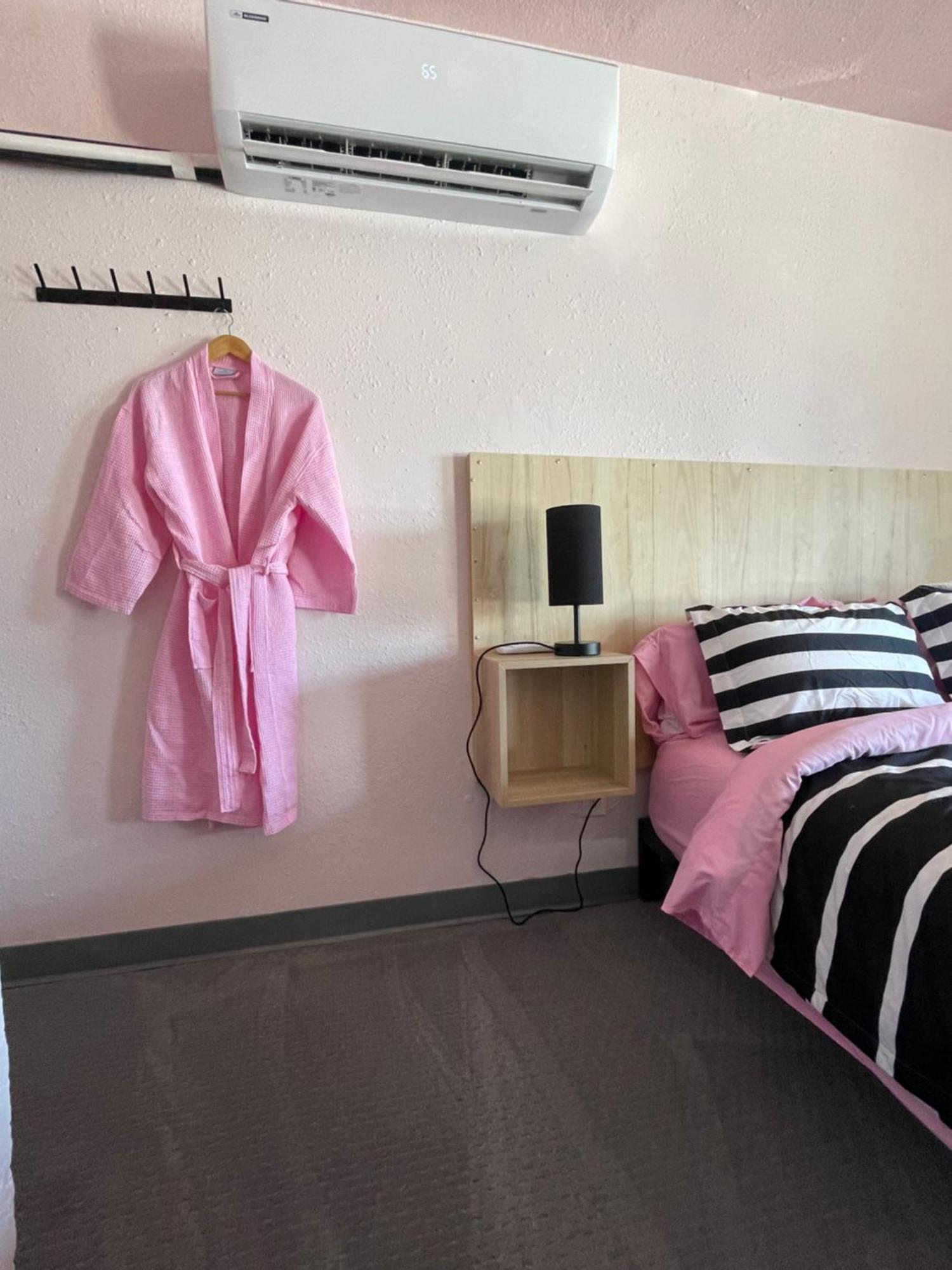Rainbow Motel Greeley Ngoại thất bức ảnh