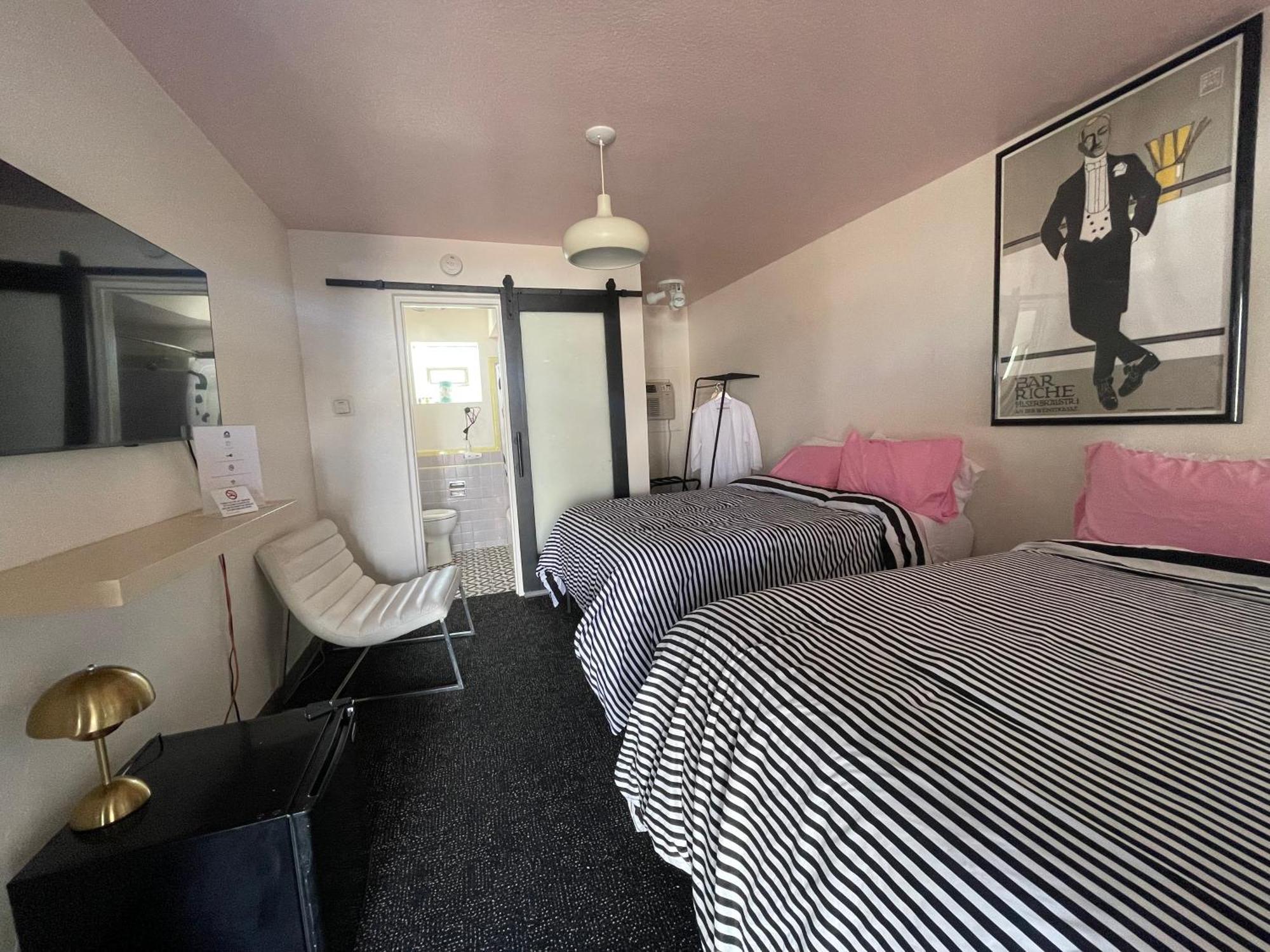Rainbow Motel Greeley Ngoại thất bức ảnh