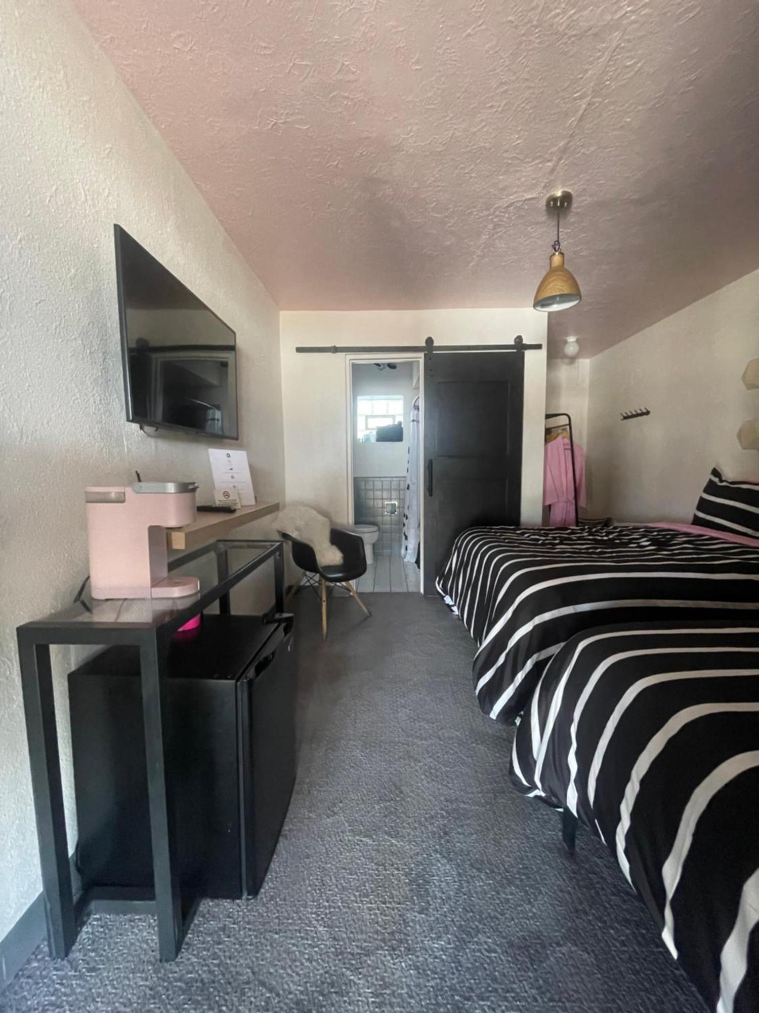 Rainbow Motel Greeley Ngoại thất bức ảnh